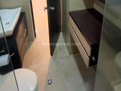 Apartamento de 3 alcobas en arriendo en Laureles, Medellín, 105 m² · foto 14 de 14
