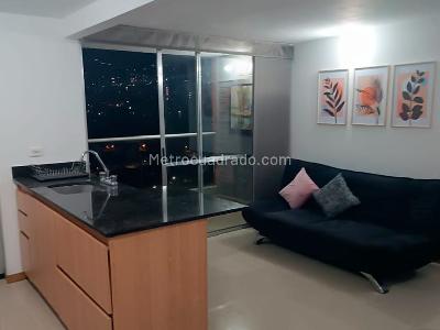 Apartamento en arriendo en Belen, Medellín · foto 2 de 13