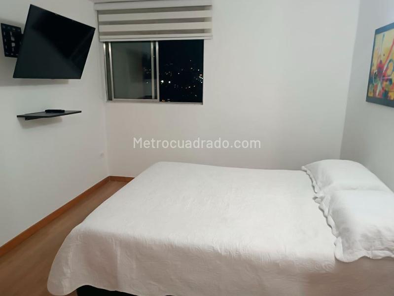 Apartamento Amoblado de 2 Alcobas cerca a Hospitales en Belén - 9