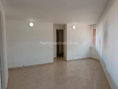 Apartamento en arriendo en Belen, Medellín · foto 4 de 15