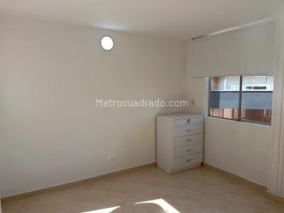 Apartamento en arriendo en Belen, Medellín · foto 10 de 15