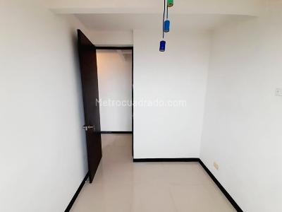 Apartamento en arriendo en Belen, Medellín · foto 12 de 13