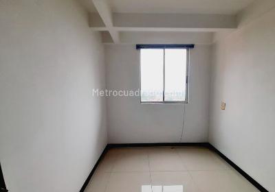 Apartamento en arriendo en Belen, Medellín · foto 5 de 13