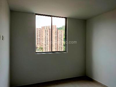 Apartamento en arriendo en Belen, Medellín · foto 9 de 13