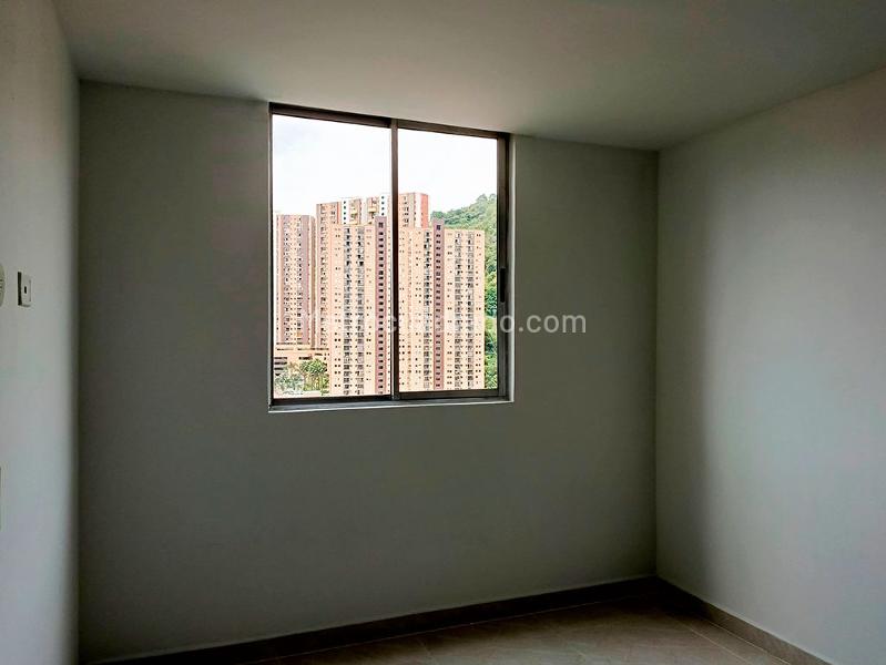 Modern 3BR Apartment in Belen - 9