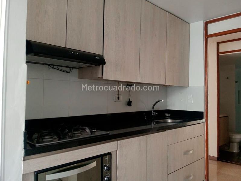 Apartamento Moderno de 2 Alcobas en Laureles - 4