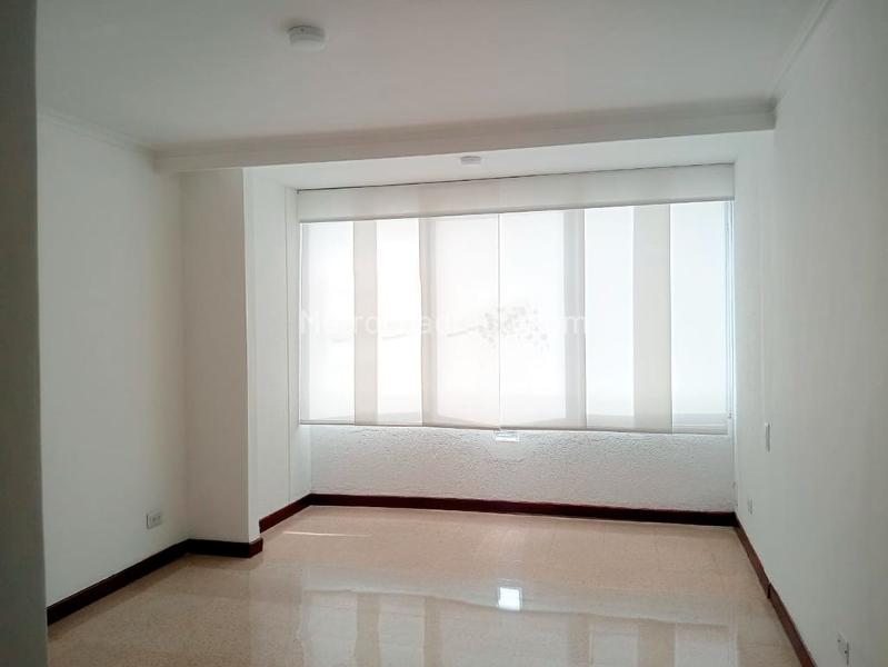 Apartamento Moderno de 2 Alcobas en Laureles - 8