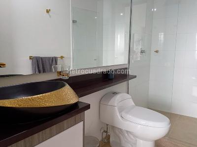 Apartamento de 3 alcobas en arriendo en Itagui, Itagüí, 127 m² · foto 16 de 20