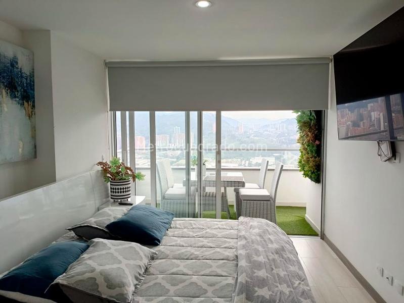 Apartamento Amoblado de 3 Alcobas en Arriendo en Itagüí - 9