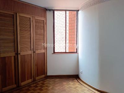 Apartamento de 3 alcobas en venta en Laureles, Medellín, 115 m² · foto 12 de 16