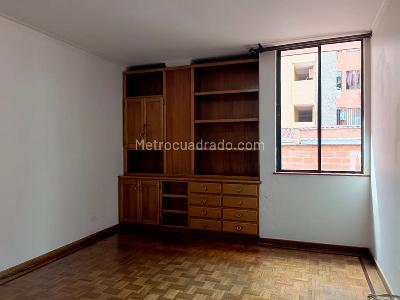 Apartamento de 3 alcobas en venta en Laureles, Medellín, 115 m² · foto 8 de 16