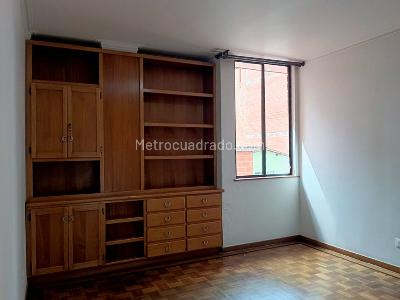 Apartamento de 3 alcobas en venta en Laureles, Medellín, 115 m² · foto 9 de 16