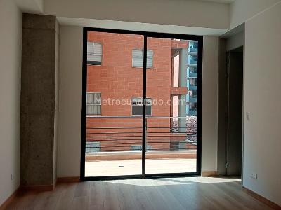 Apartamento de 3 alcobas en venta en Laureles, Medellín, 134 m² · foto 12 de 19