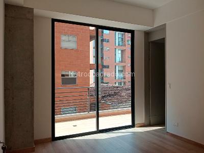 Apartamento de 3 alcobas en venta en Laureles, Medellín, 134 m² · foto 13 de 19