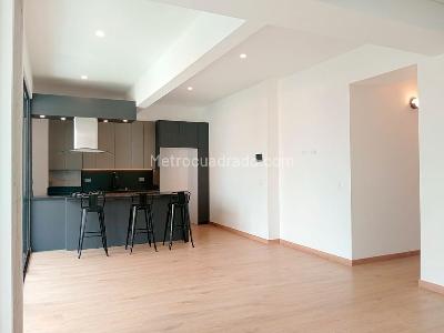 Apartamento de 3 alcobas en venta en Laureles, Medellín, 134 m² · foto 2 de 19