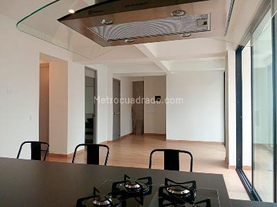Apartamento de 3 alcobas en venta en Laureles, Medellín, 134 m² · foto 4 de 19
