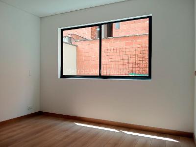Apartamento en venta en Laureles, Medellín · foto 13 de 18