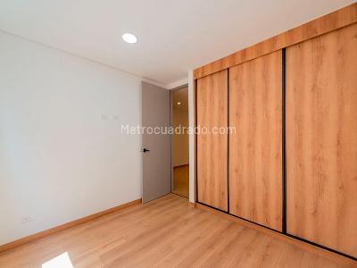 Apartamento de 3 alcobas en venta en Laureles, Medellín, 120 m² · foto 12 de 19