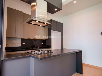 Apartamento de 3 alcobas en venta en Conquistadores, Medellín, 120 m² · foto 5 de 20