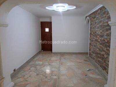Casa en venta en Belen, Medellín · foto 2 de 17