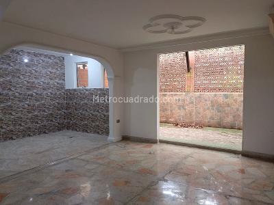 Casa en venta en Belen, Medellín · foto 3 de 17