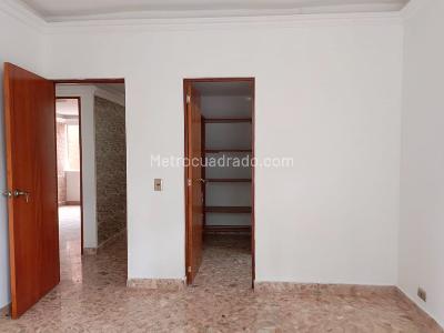Casa en venta en Belen, Medellín · foto 8 de 17