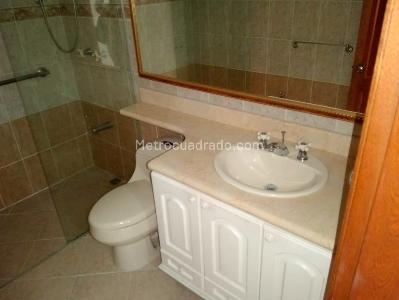 Apartamento en venta en Laureles, Medellín · foto 15 de 19