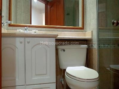 Apartamento en venta en Laureles, Medellín · foto 16 de 19