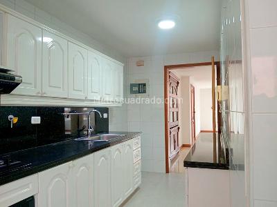 Apartamento en venta en Laureles, Medellín · foto 5 de 19