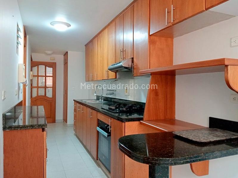 Apartamento Exterior de 4 Alcobas en Laureles, Medellín - 6
