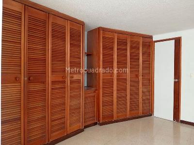 Apartamento de 3 alcobas en venta en Laureles, Medellín, 100 m² · foto 11 de 20