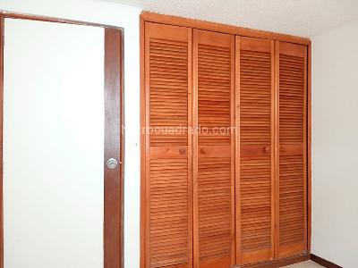Apartamento de 3 alcobas en venta en Laureles, Medellín, 100 m² · foto 15 de 20