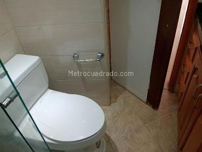 Apartamento de 3 alcobas en venta en Laureles, Medellín, 100 m² · foto 17 de 20