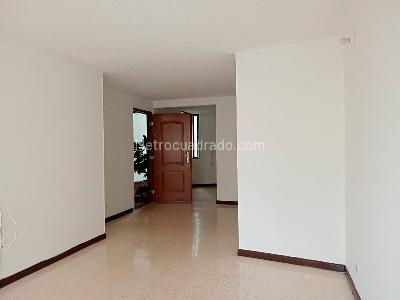 Apartamento de 3 alcobas en venta en Laureles, Medellín, 100 m² · foto 3 de 20
