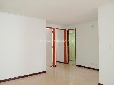Apartamento de 3 alcobas en venta en Laureles, Medellín, 100 m² · foto 4 de 20