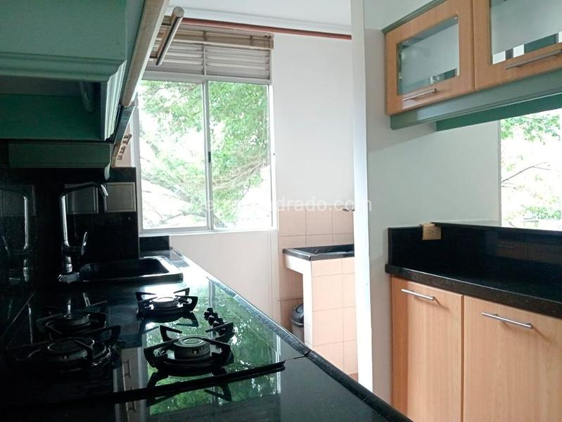 Spacious 3BR Apartment in Laureles - 7