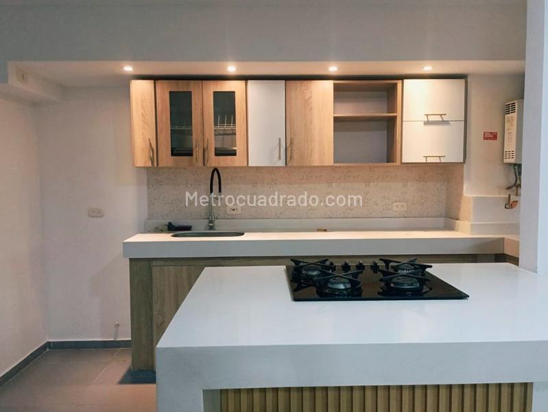 Apartamento Moderno de 2 Alcobas en Belén, La Hondonada - 4