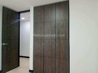 Apartamento en venta en Laureles, Medellín · foto 13 de 19
