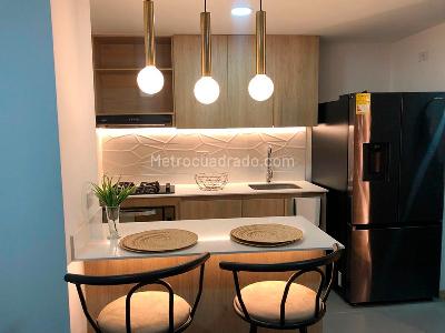 Apartamento en arriendo en Guayabal, Medellín · foto 2 de 10
