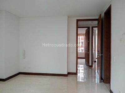 Apartamento de 3 alcobas en arriendo en Laureles, Medellín, 140 m² · foto 12 de 18
