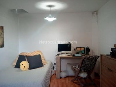 Casa de 2 alcobas en venta en Laureles, Medellín, 124 m² · foto 11 de 16