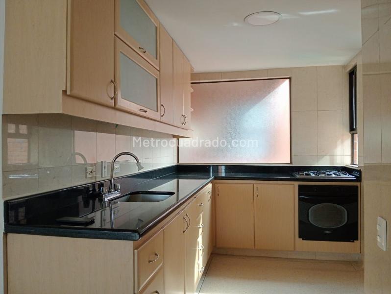 Spacious 3BR Apartment in Laureles - 6