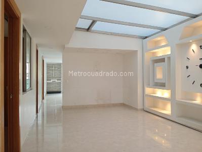 Apartamento en venta en Laureles, Medellín · foto 4 de 20