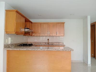 Apartamento en venta en Laureles, Medellín · foto 8 de 20