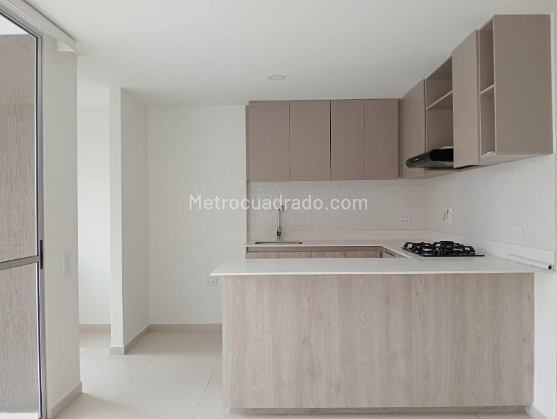 Apartamento Moderno de 3 Alcobas Cerca de Universidades en Laureles - 5
