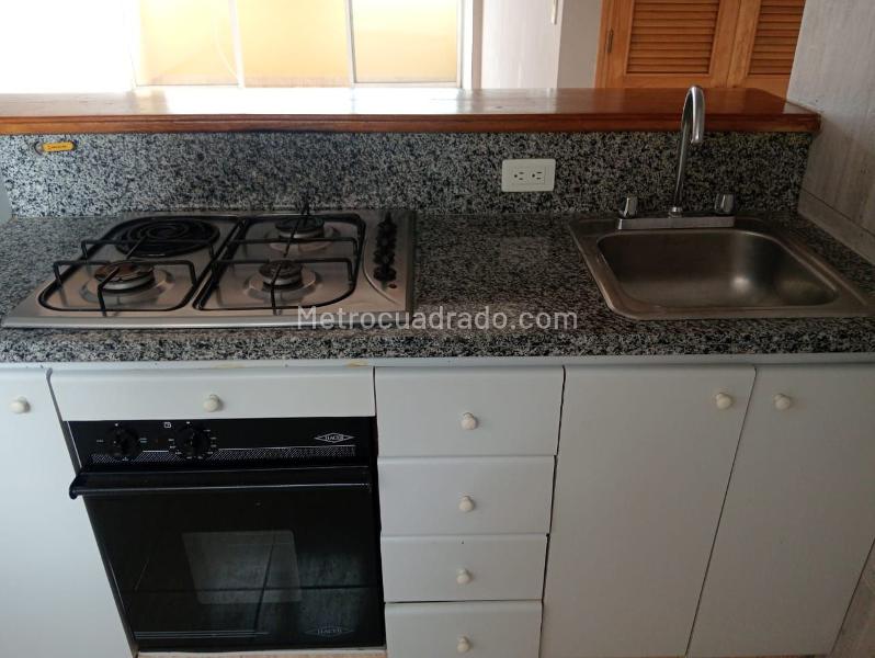 Apartamento en Arriendo de 2 Alcobas en Laureles - 4