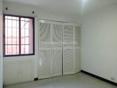 Apartamento en venta en Laureles, Medellín · foto 10 de 14