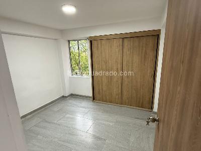 Apartamento en arriendo en Guayabal, Medellín · foto 3 de 7