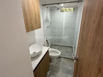 Apartamento en arriendo en Guayabal, Medellín · foto 6 de 7
