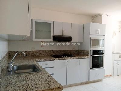 Apartamento en venta en Laureles, Medellín · foto 4 de 15
